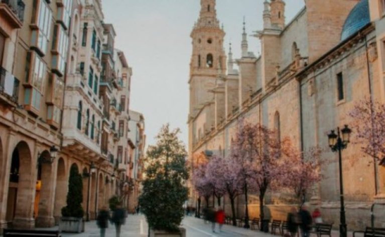 Mejores páginas de contactos en La Rioja