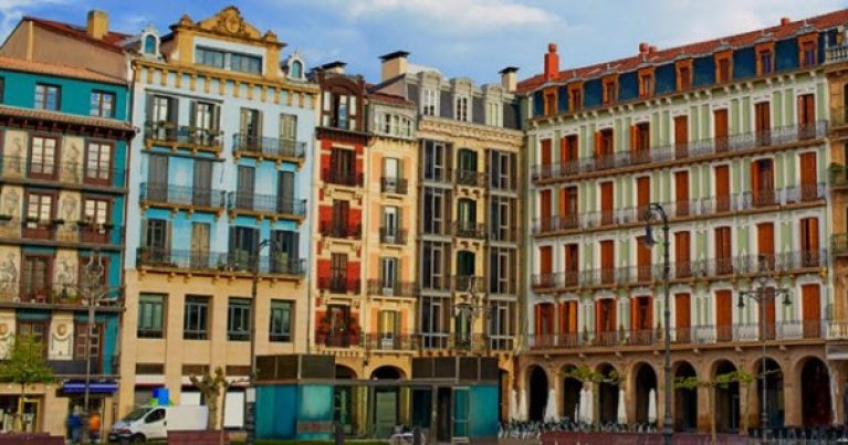 Mejores páginas de contactos en Navarra