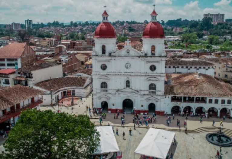 Mejores páginas de contactos en Rionegro